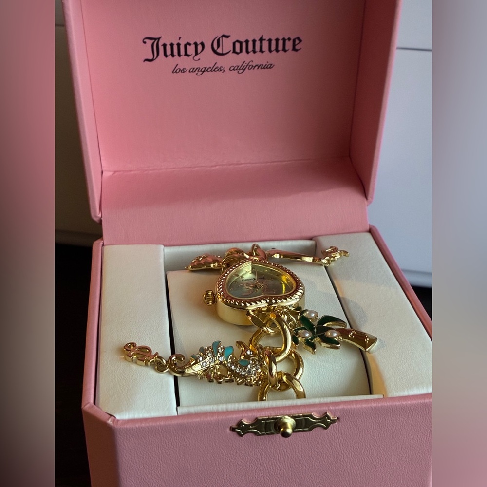 Juicy Couture Gold and Green Charm Bracelet - Picture 10 of 10
